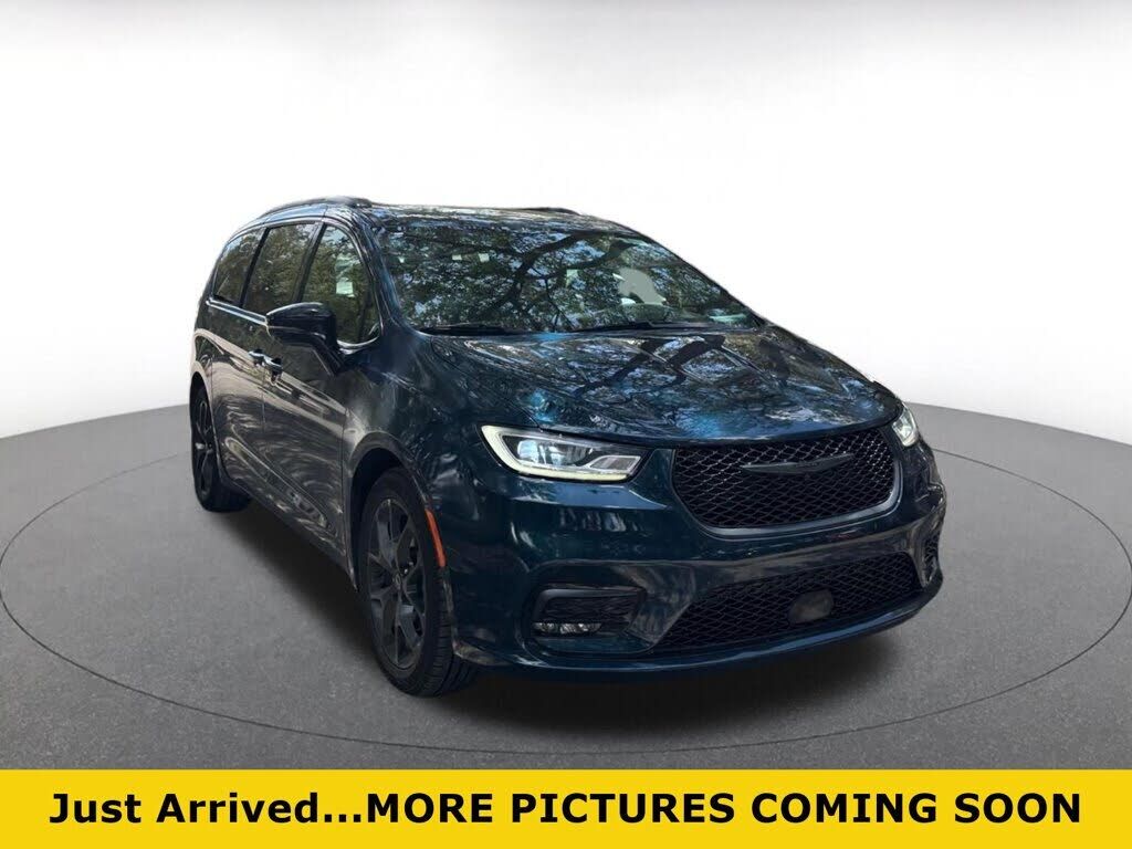 2025 CHRYSLER Pacifica