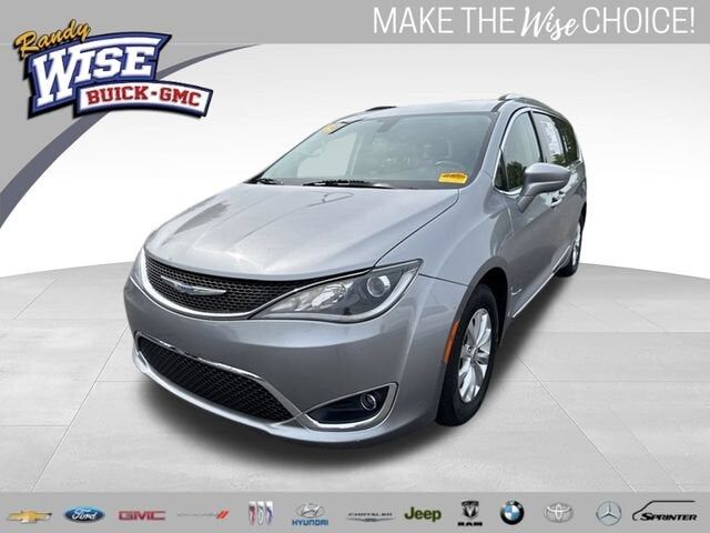 2019 CHRYSLER Pacifica