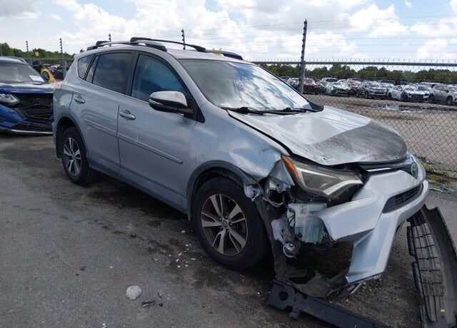 2017 TOYOTA RAV4