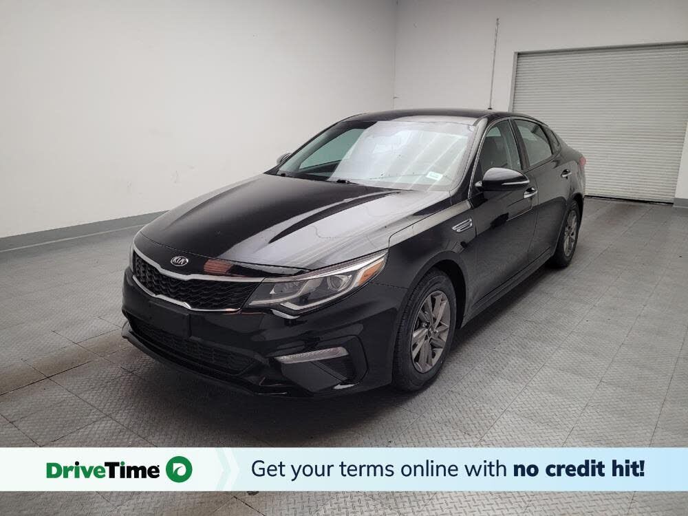 2019 KIA Optima