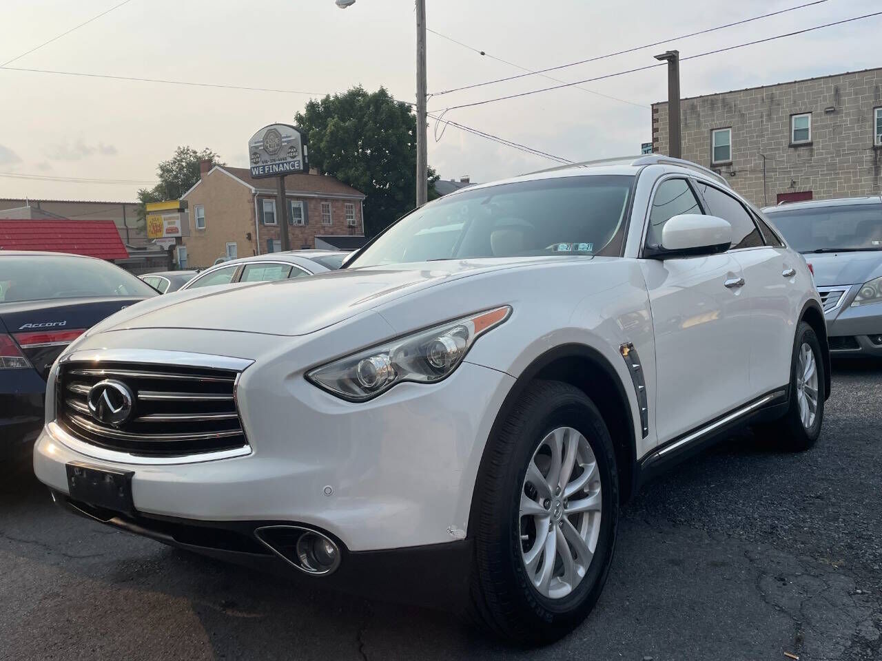 2012 INFINITI FX35