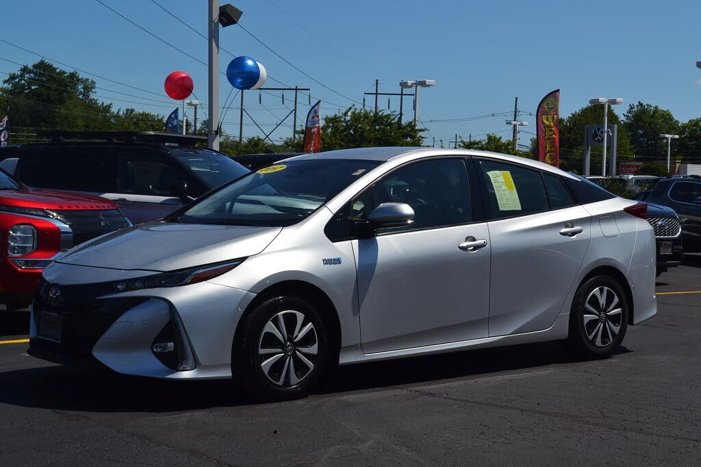 2017 TOYOTA Prius