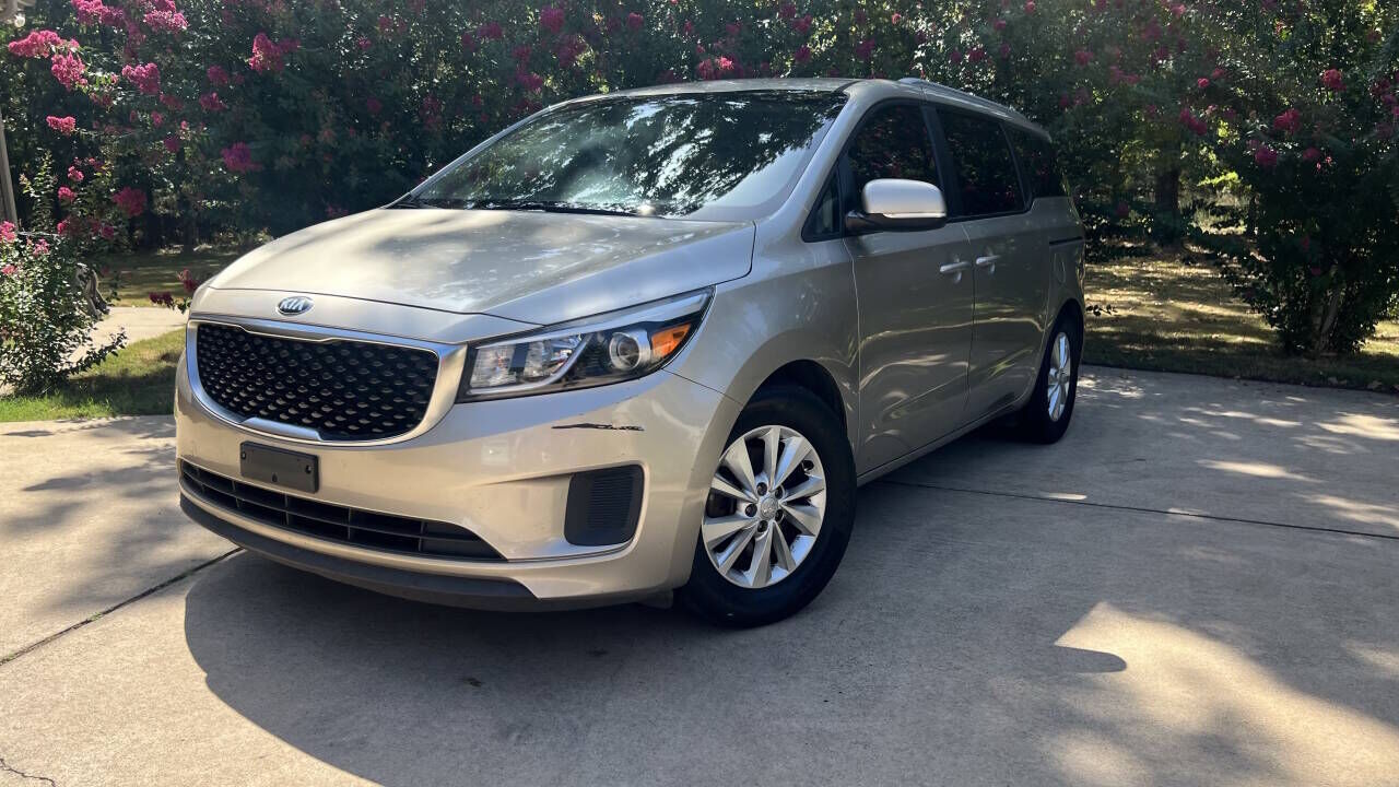 2016 KIA Sedona