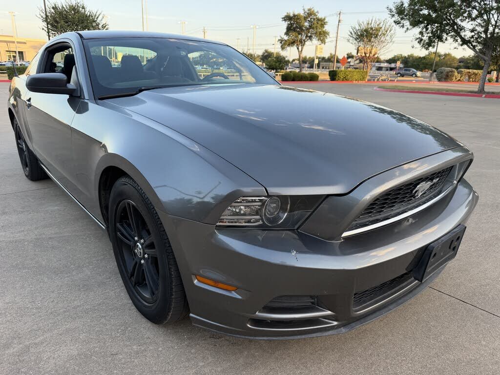 2014 FORD Mustang