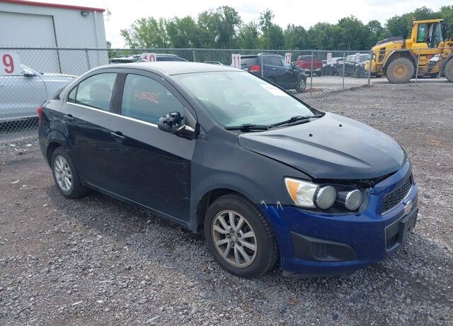 2017 CHEVROLET Sonic