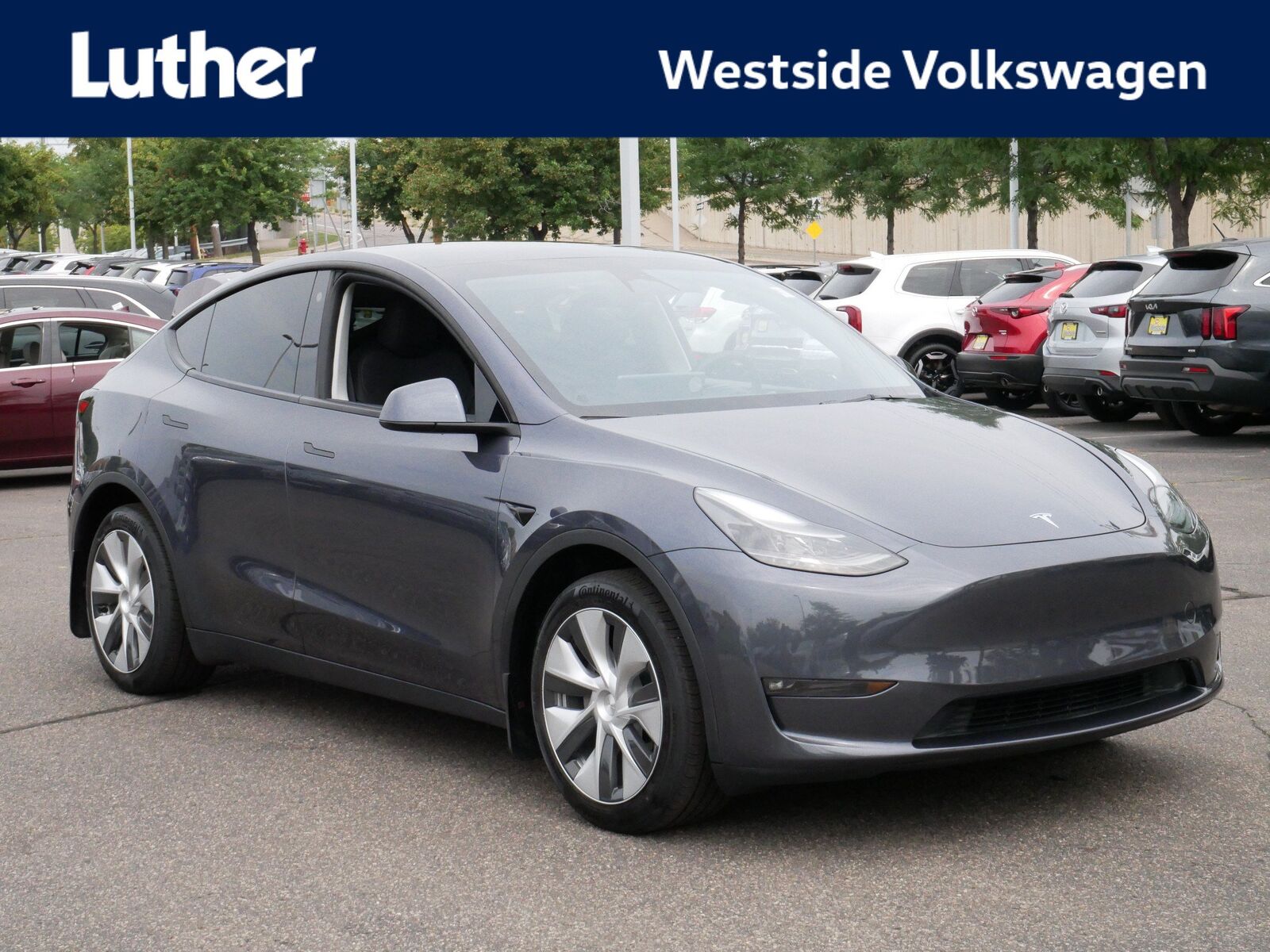 2023 TESLA Model Y
