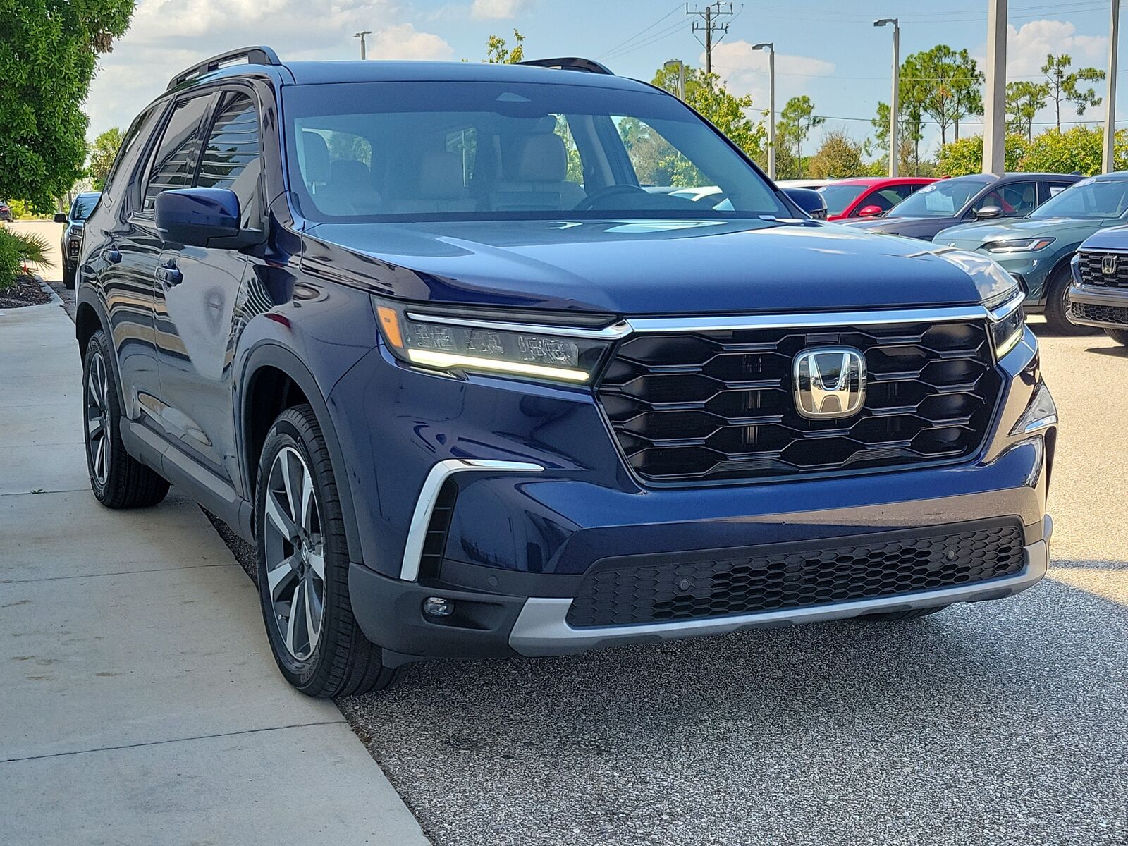 2023 HONDA Pilot
