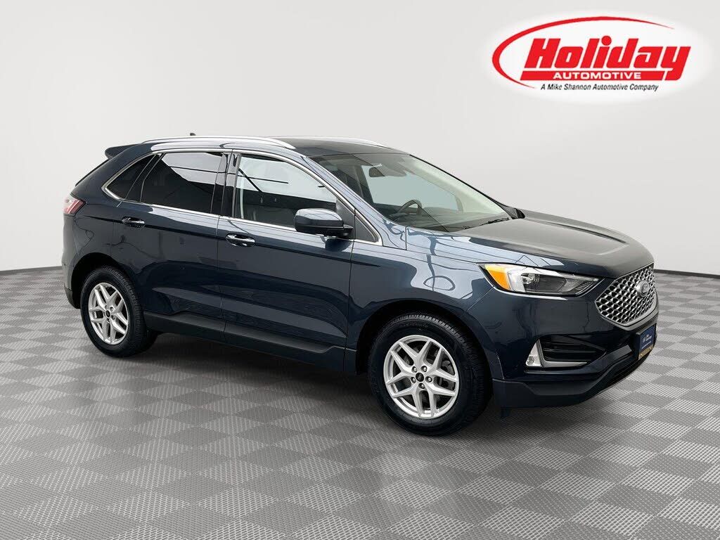 2023 FORD Edge
