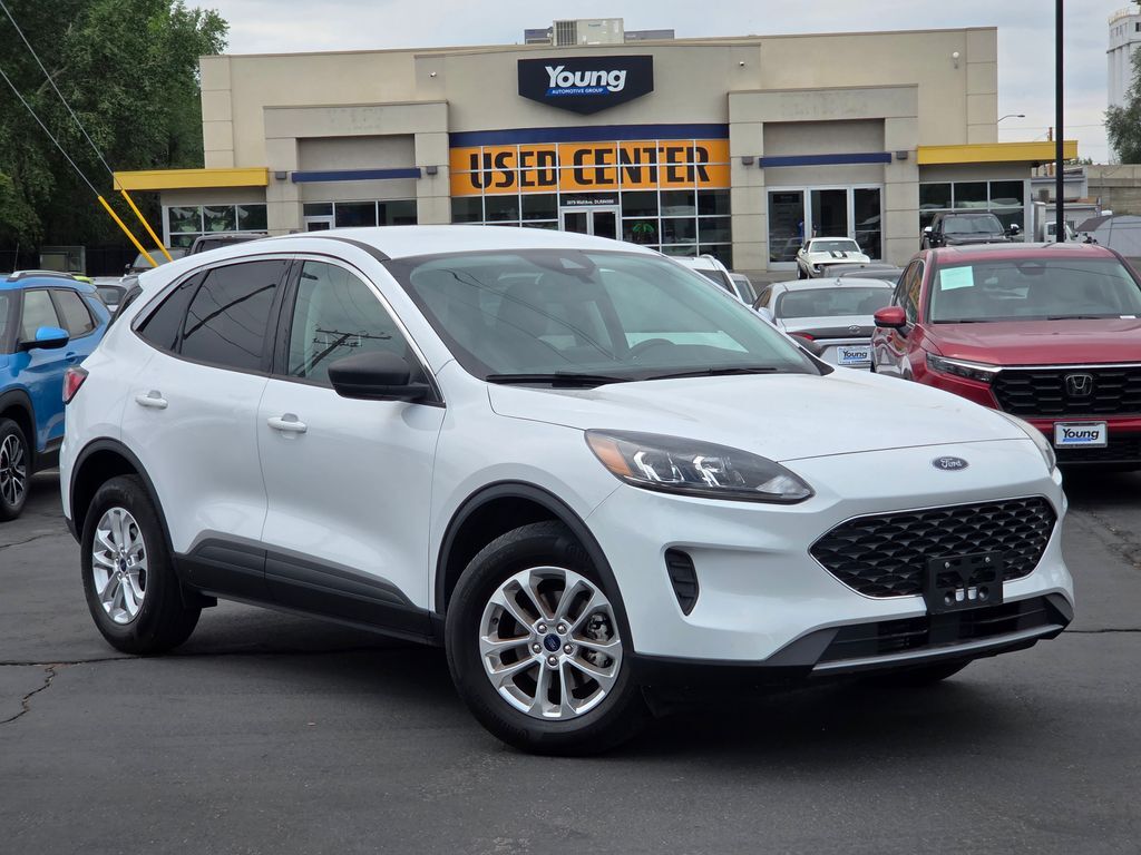 2022 FORD Escape