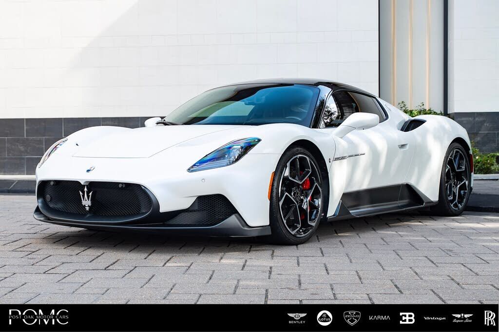 2022 MASERATI MC20