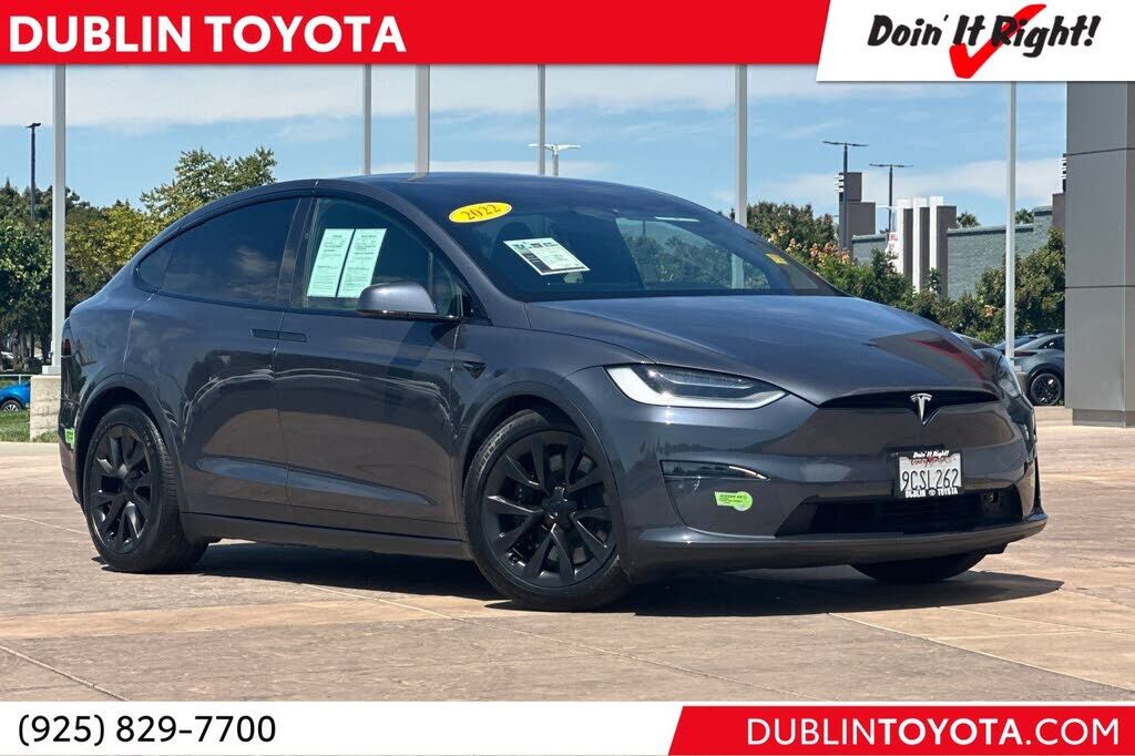 2022 TESLA Model X