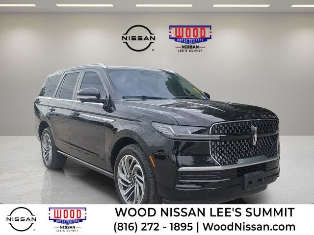 2025 LINCOLN Navigator