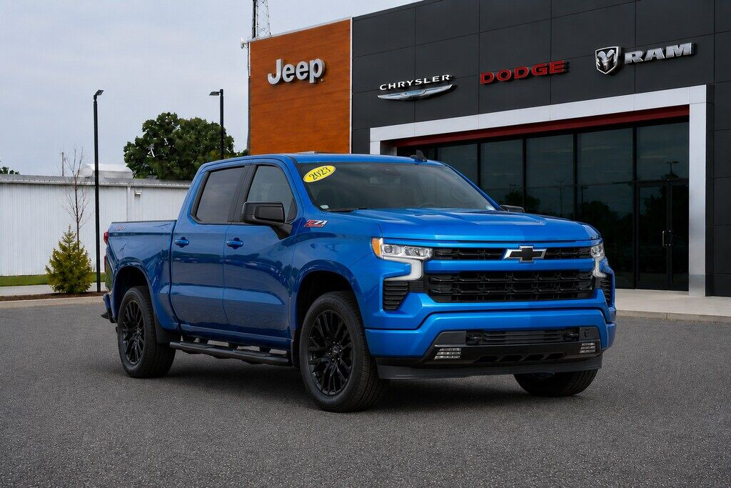 2023 CHEVROLET Silverado