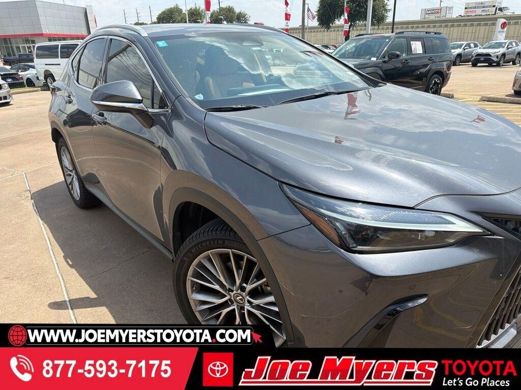 2023 LEXUS NX