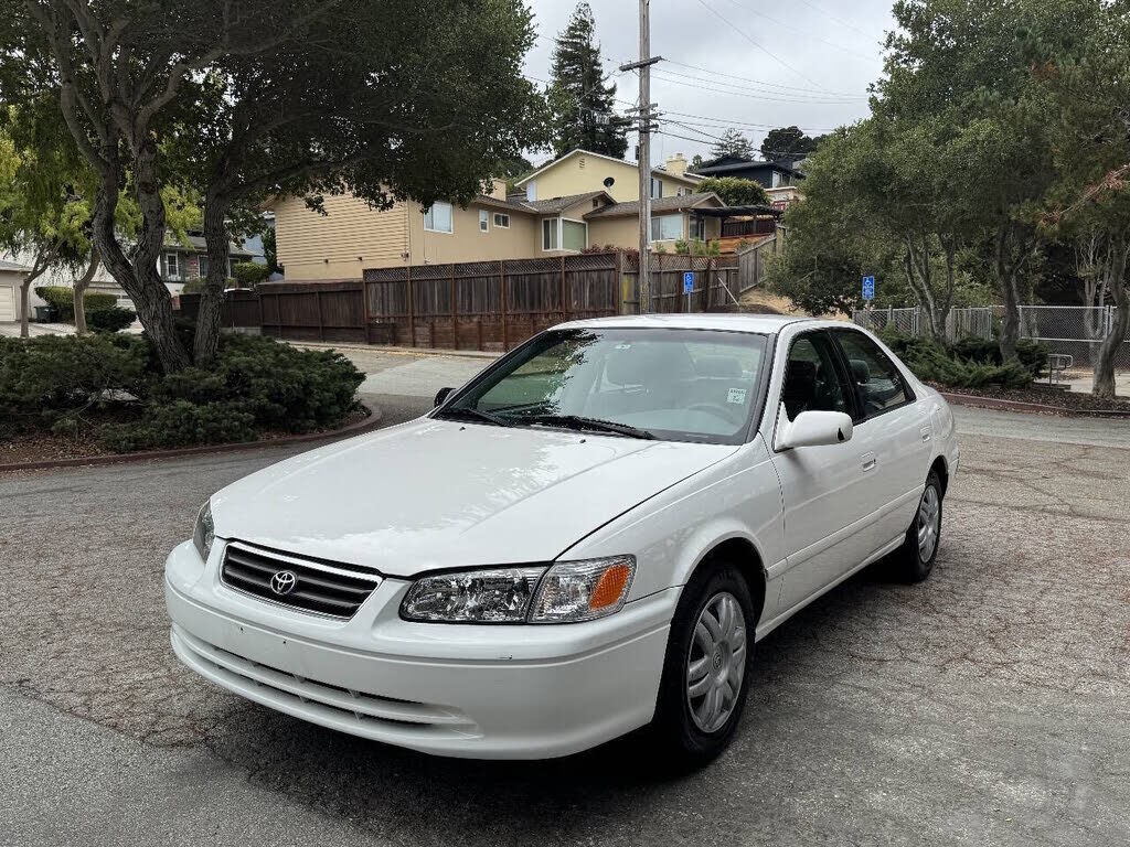 2001 TOYOTA Camry