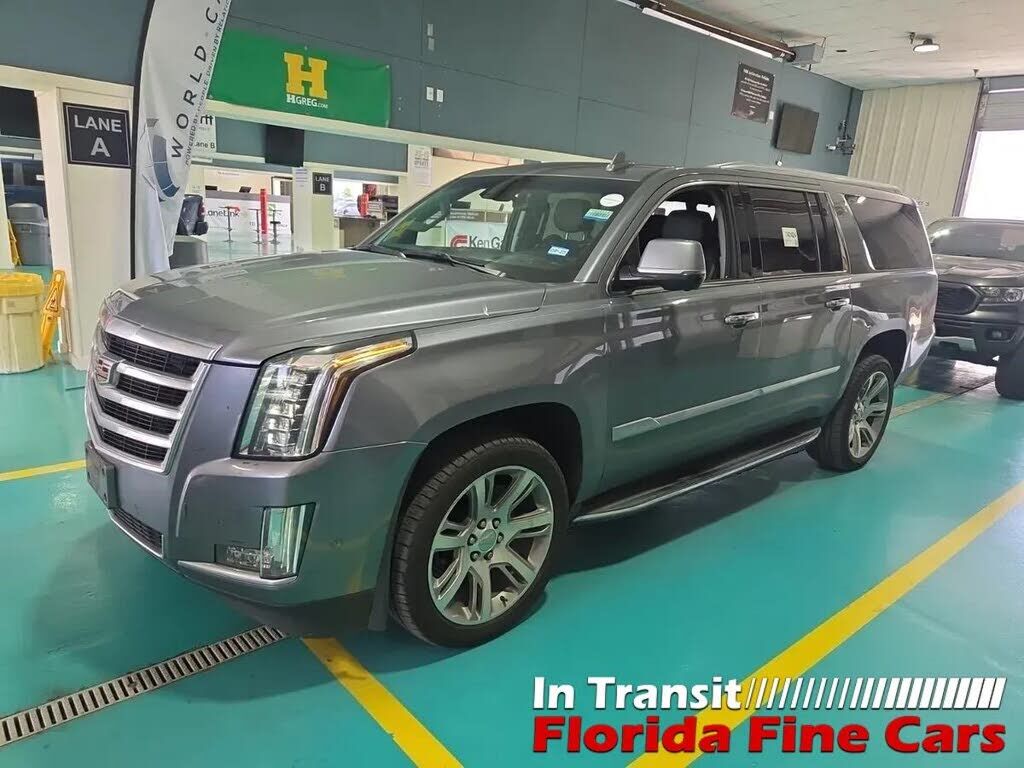2019 CADILLAC Escalade ESV