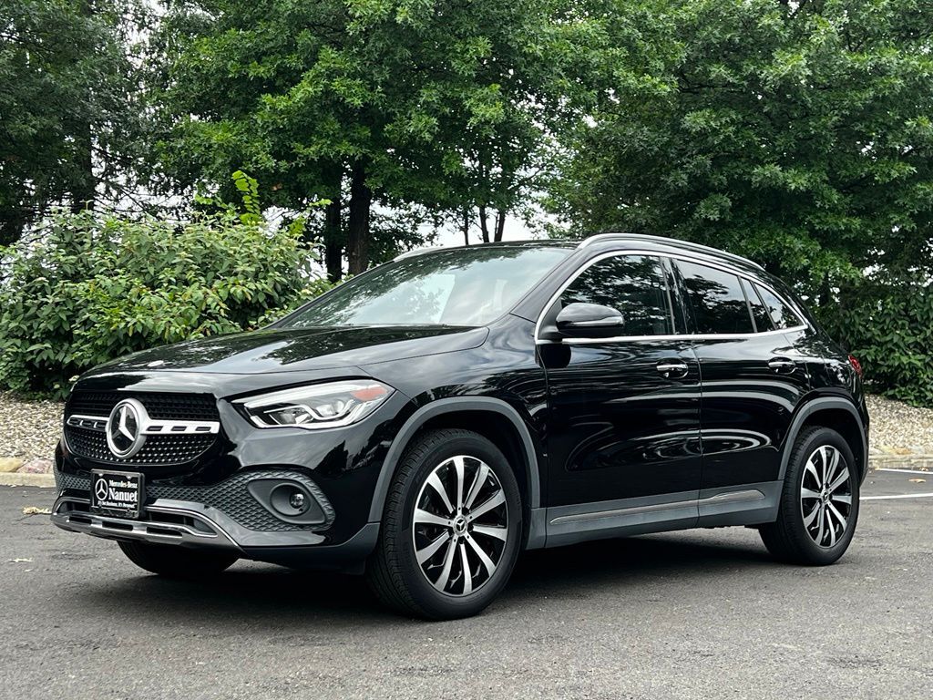 2022 MERCEDES-BENZ GLA-Class