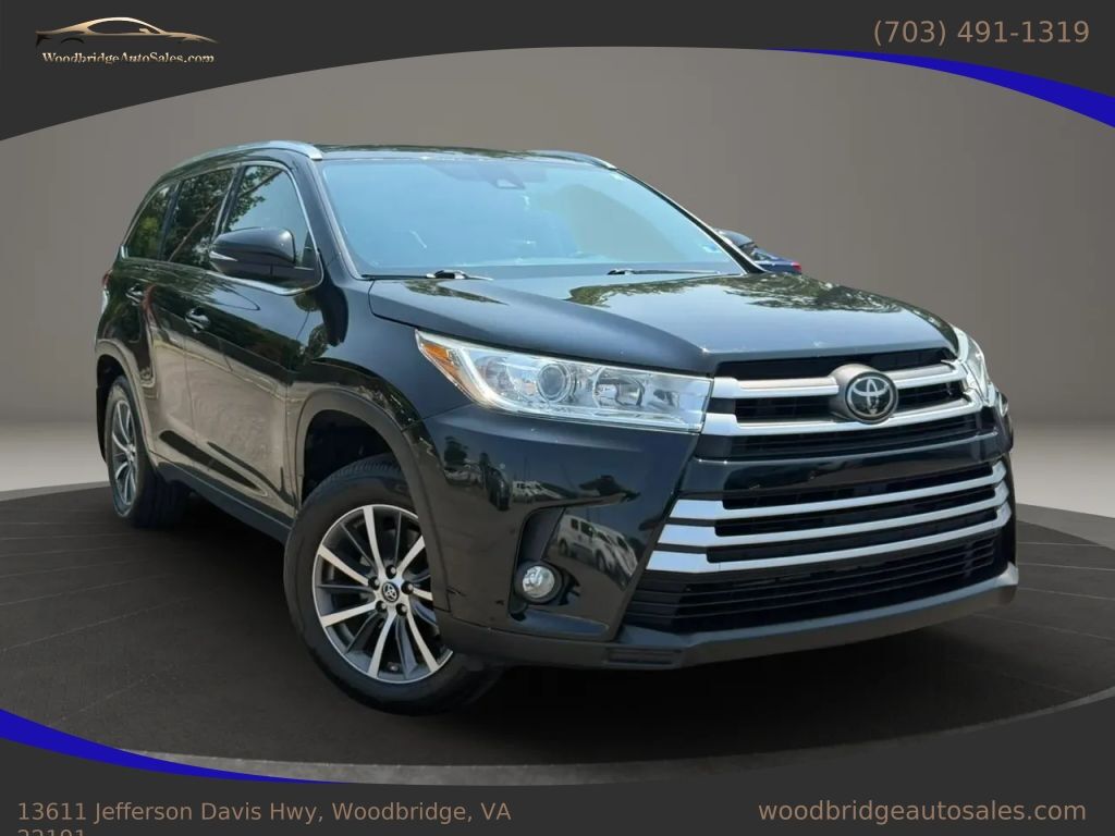 2017 TOYOTA Highlander