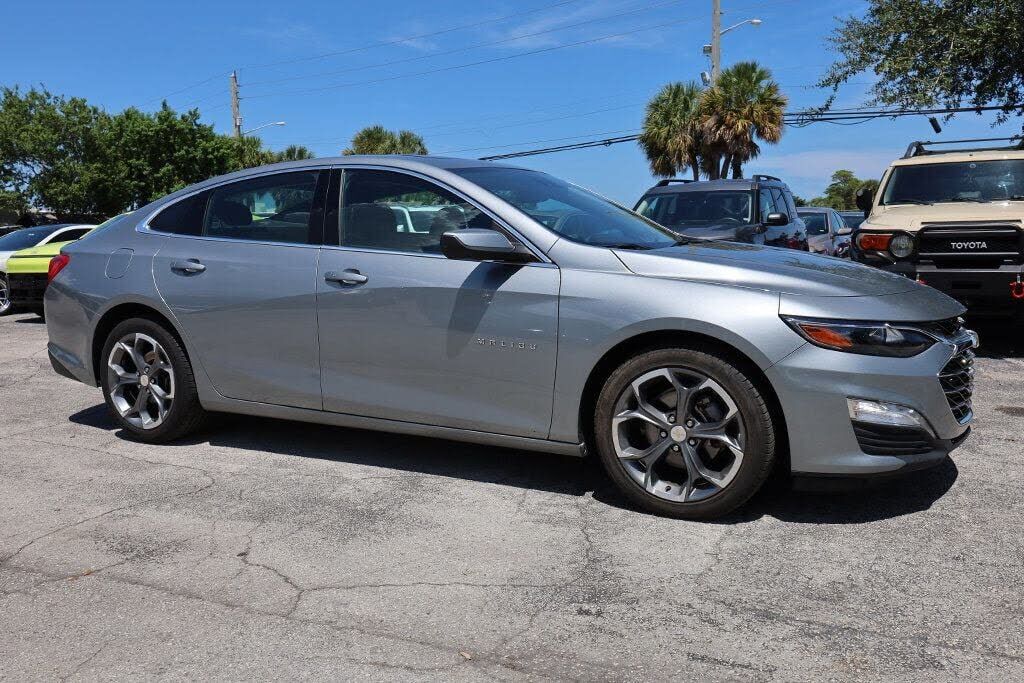 2024 CHEVROLET Malibu