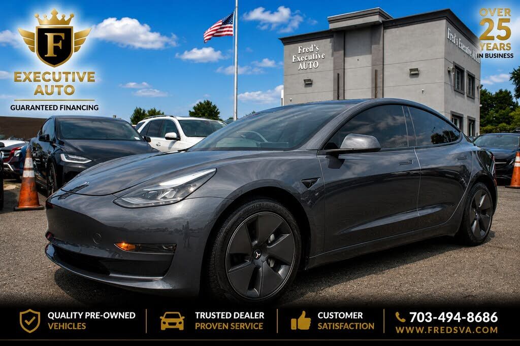 2023 TESLA Model 3