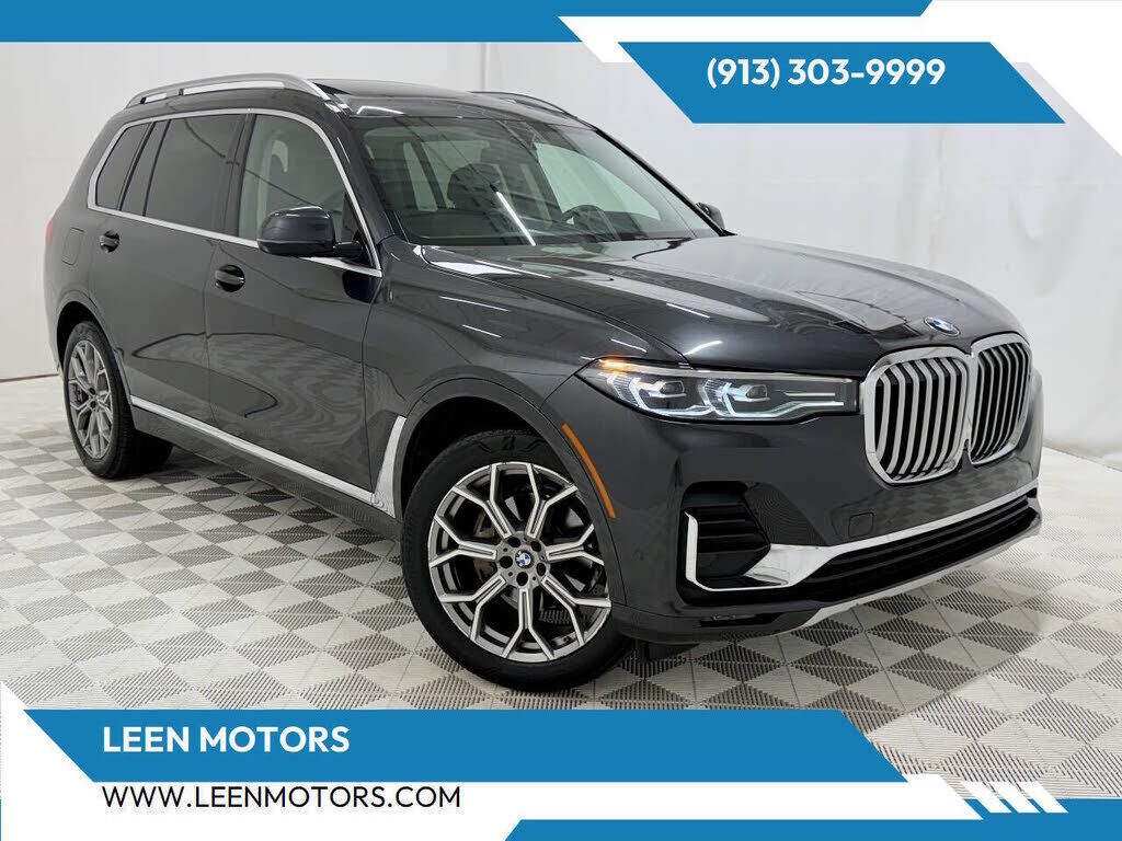 2021 BMW X7