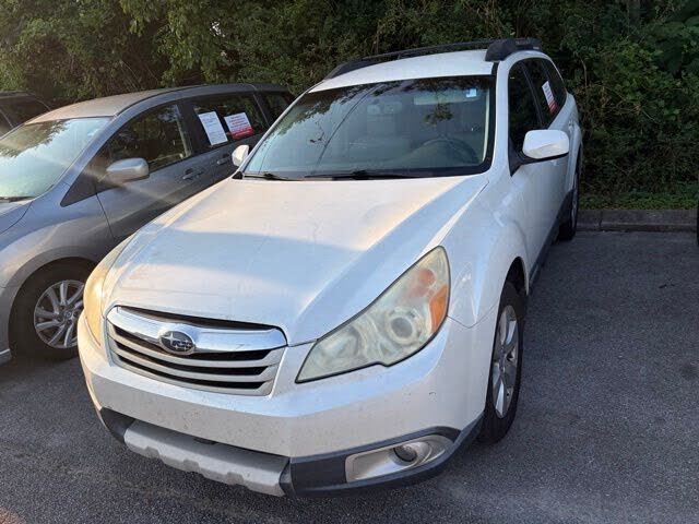 2011 SUBARU Outback