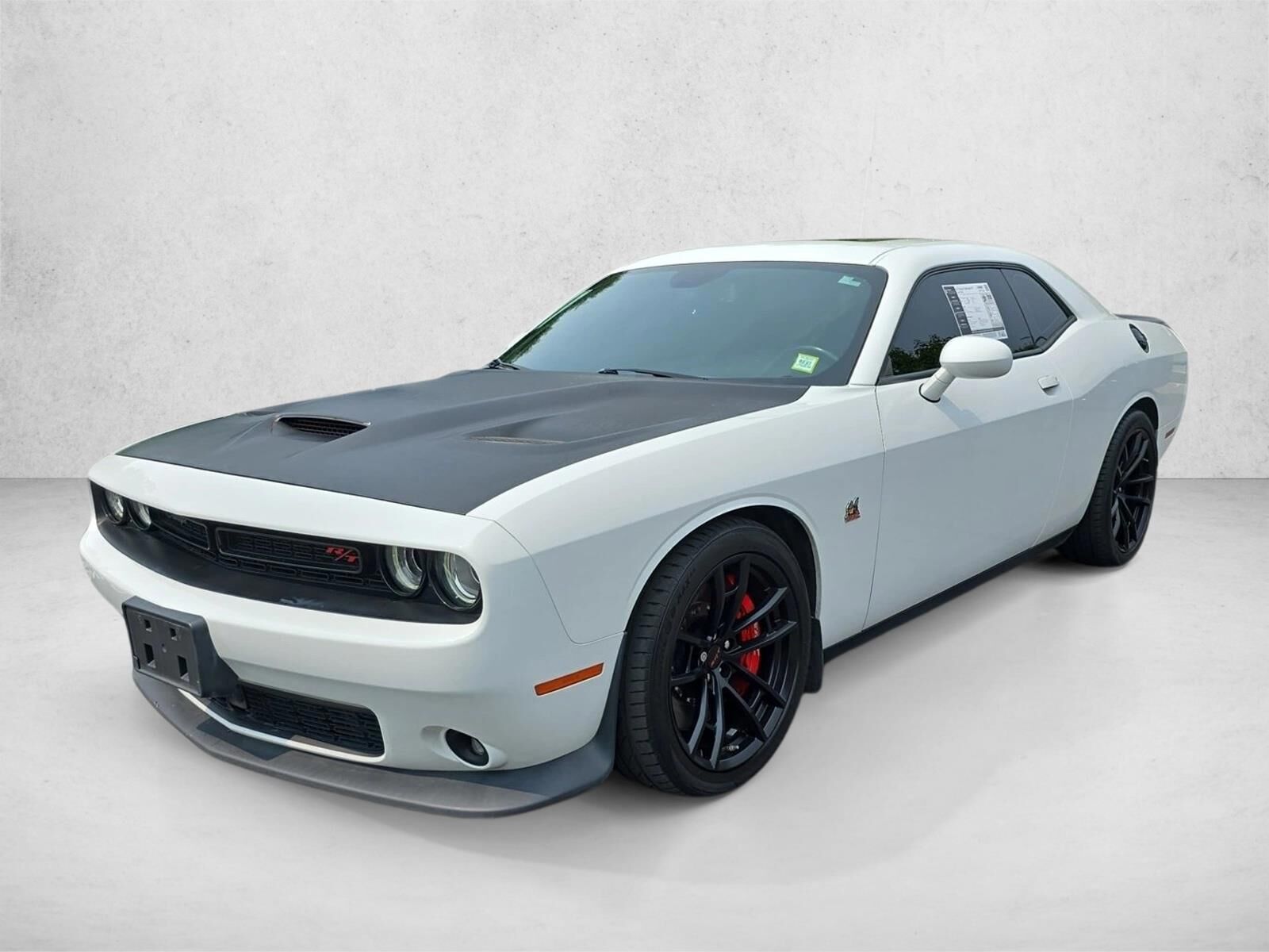 2021 DODGE Challenger