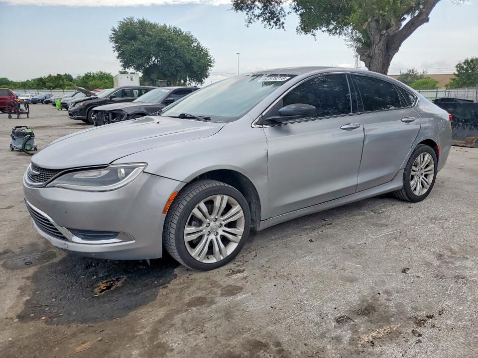 2015 CHRYSLER 200