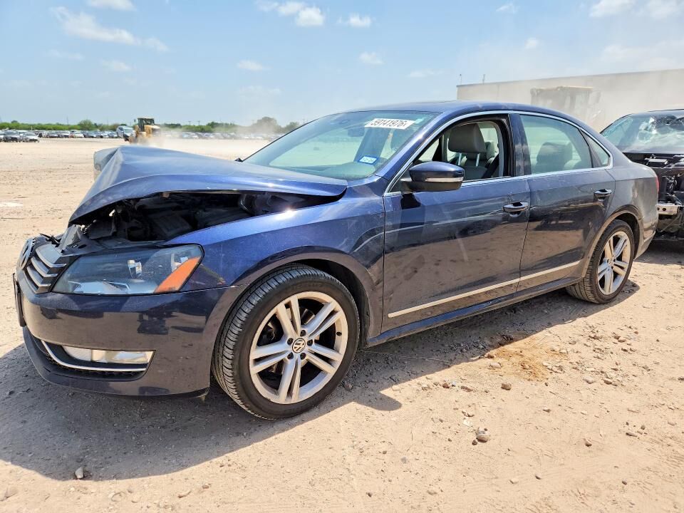 2015 VOLKSWAGEN Passat