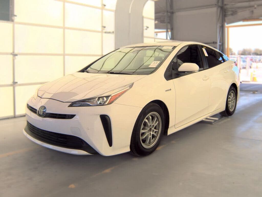2021 TOYOTA PRIUS