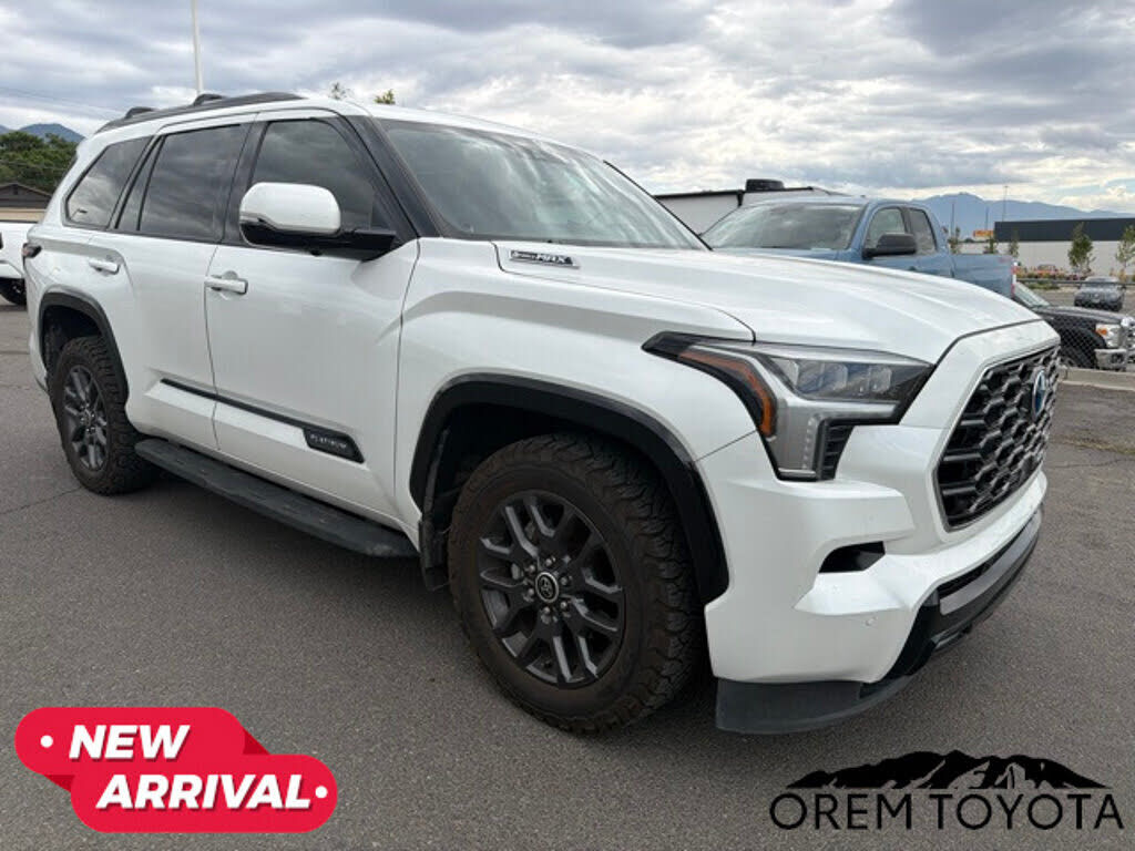 2023 TOYOTA Sequoia