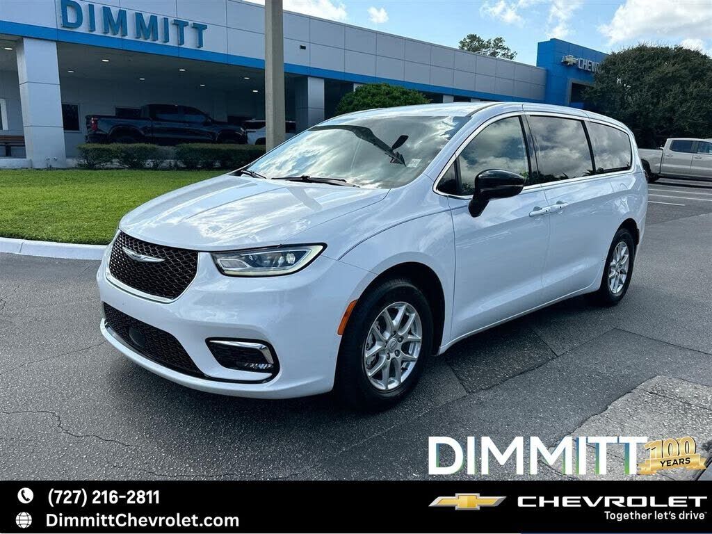 2025 CHRYSLER Pacifica