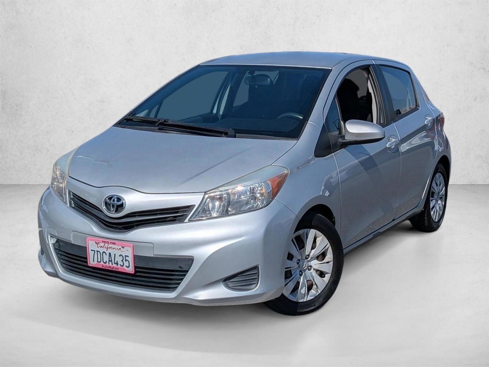 2014 TOYOTA Yaris
