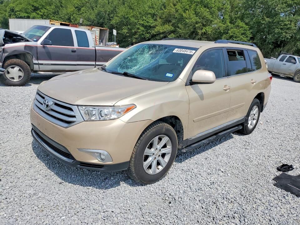 2012 TOYOTA Highlander