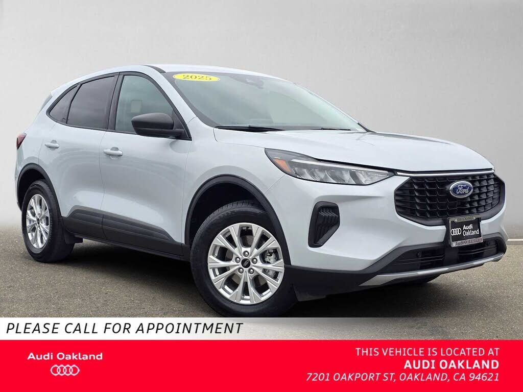 2025 FORD Escape