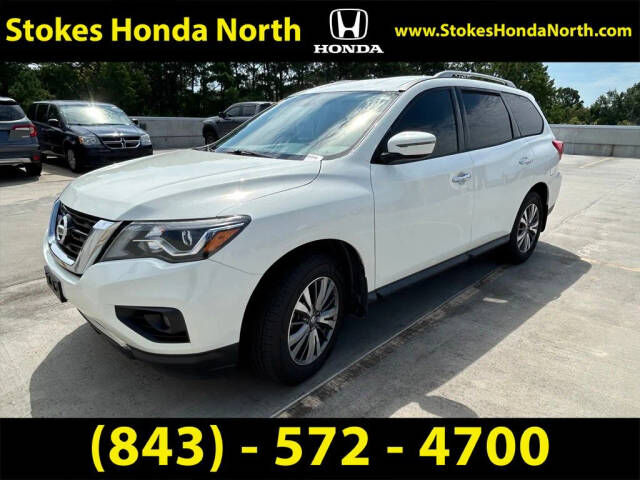 2020 NISSAN Pathfinder