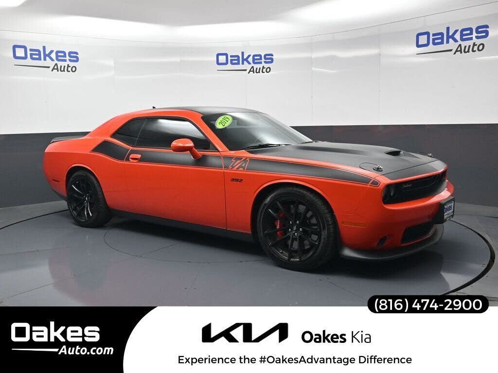 2019 DODGE Challenger