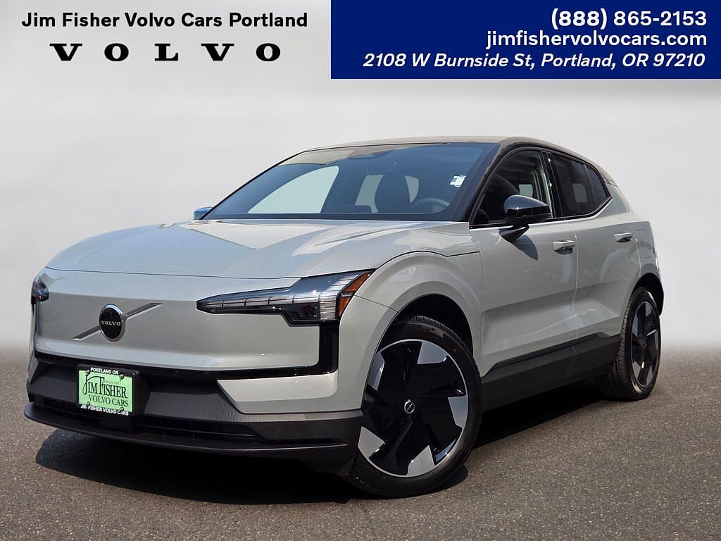 2025 VOLVO EX30