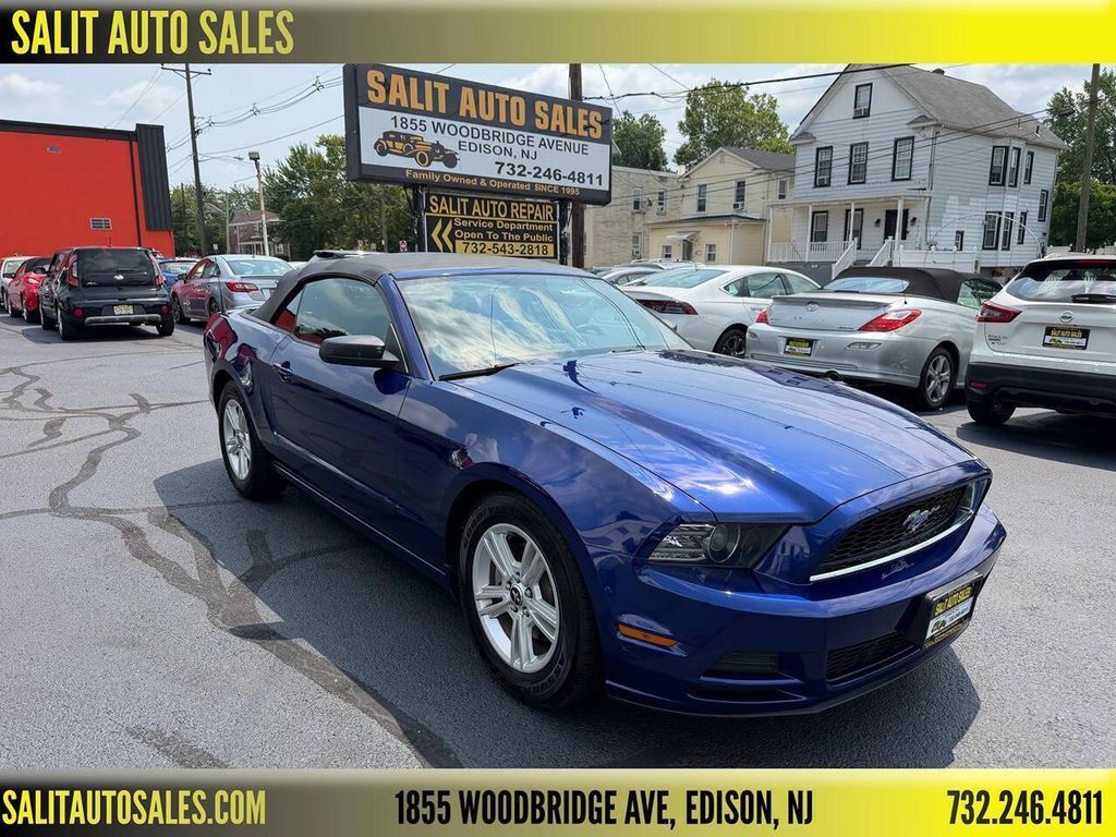 2014 FORD Mustang