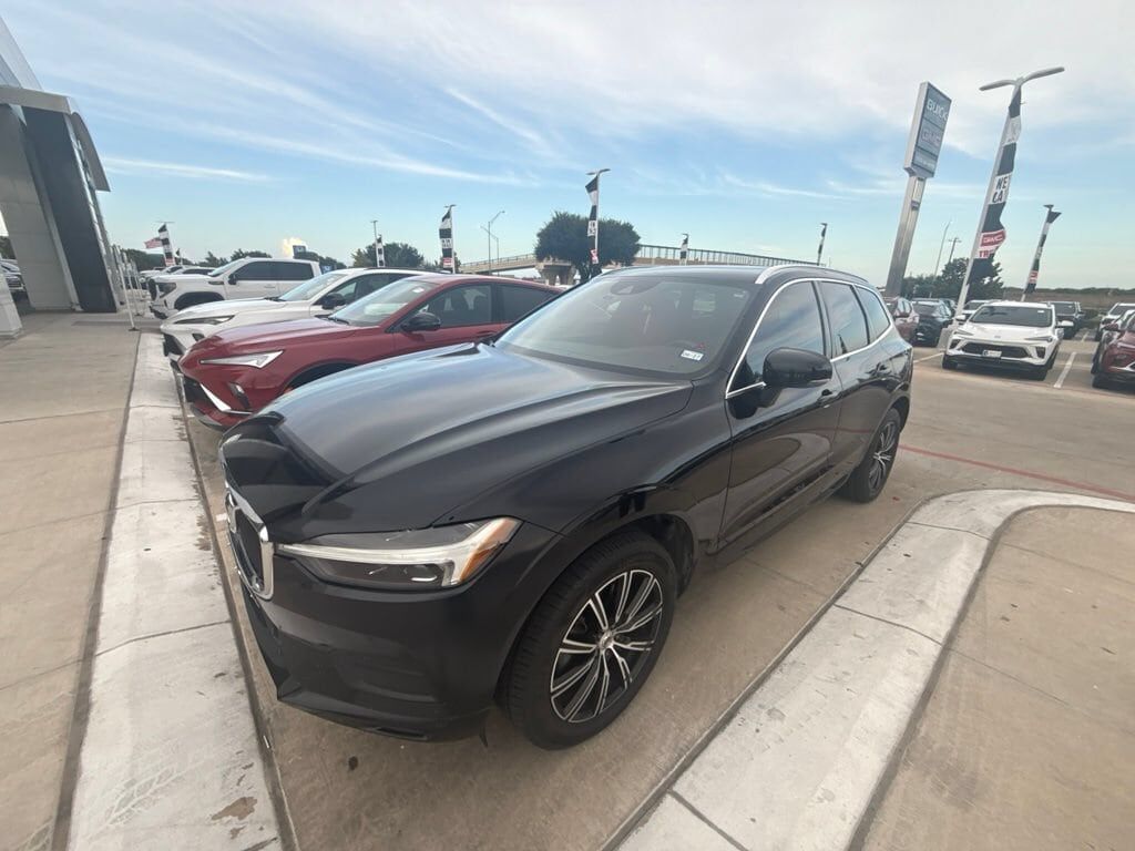 2021 VOLVO XC60
