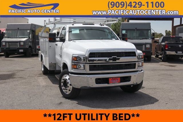 2023 GMC Silverado Medium Duty