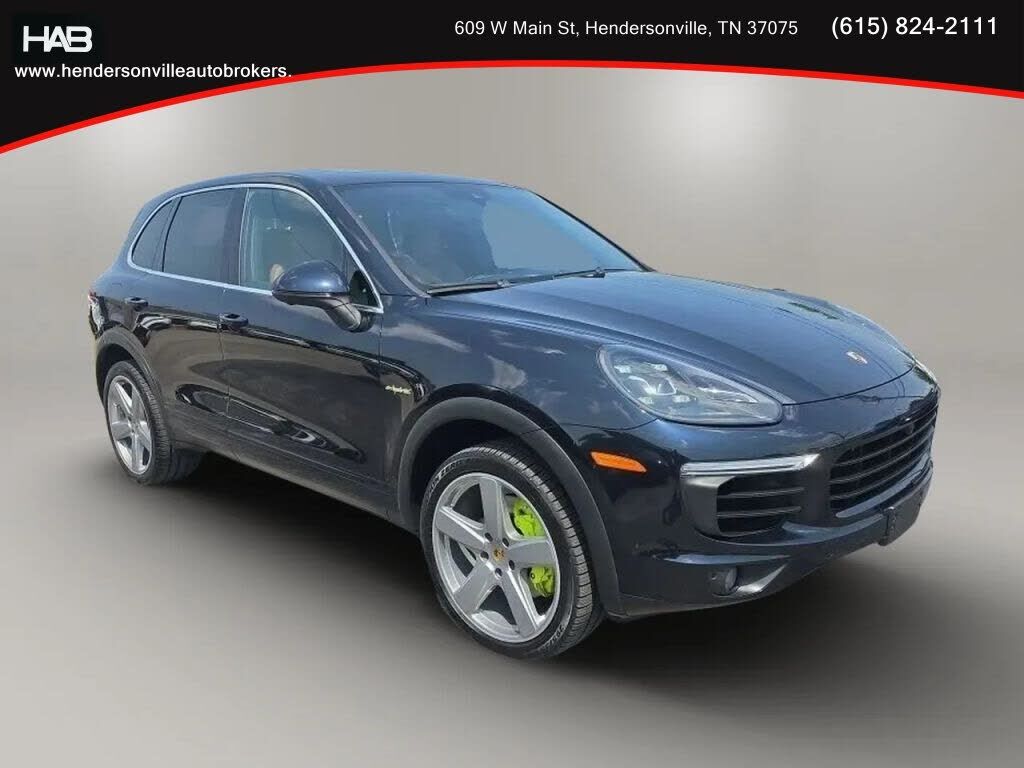 2016 PORSCHE Cayenne