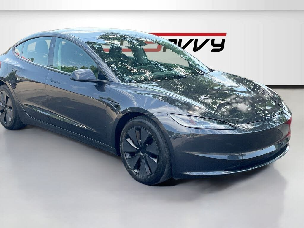 2025 TESLA Model 3