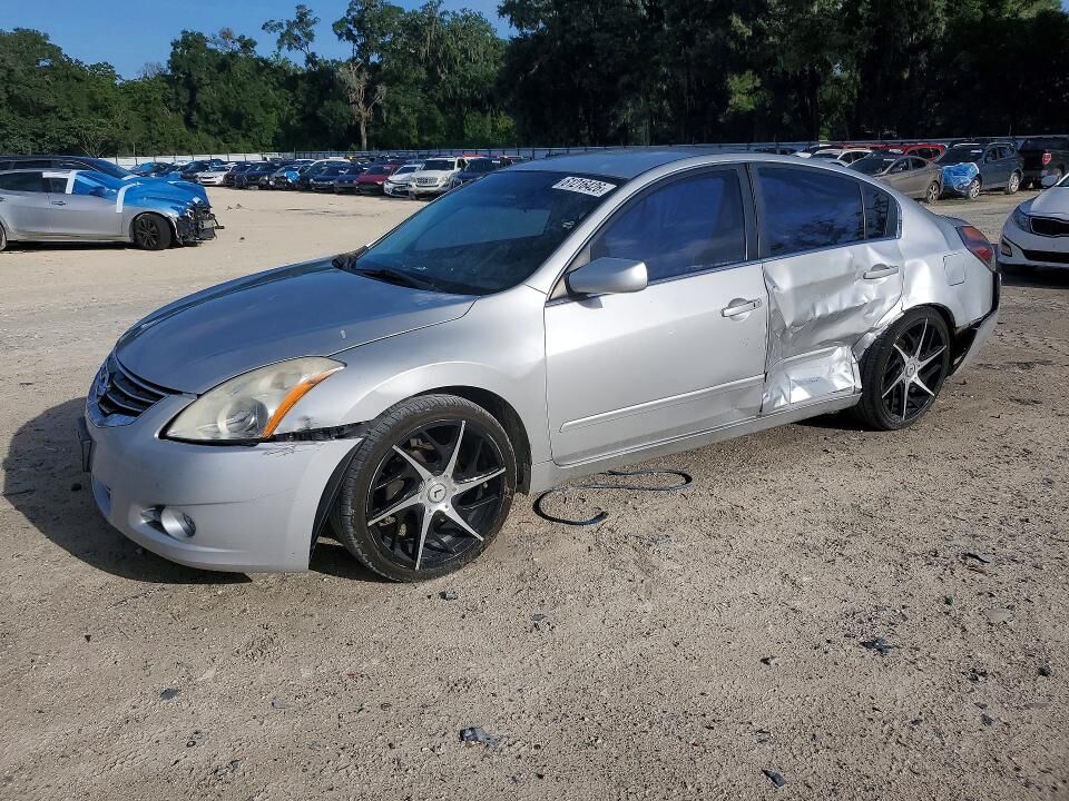 2012 NISSAN Altima