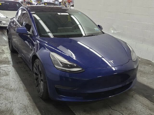 2023 TESLA Model 3
