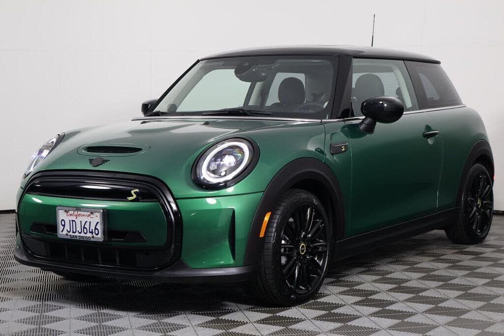 2024 MINI Hardtop