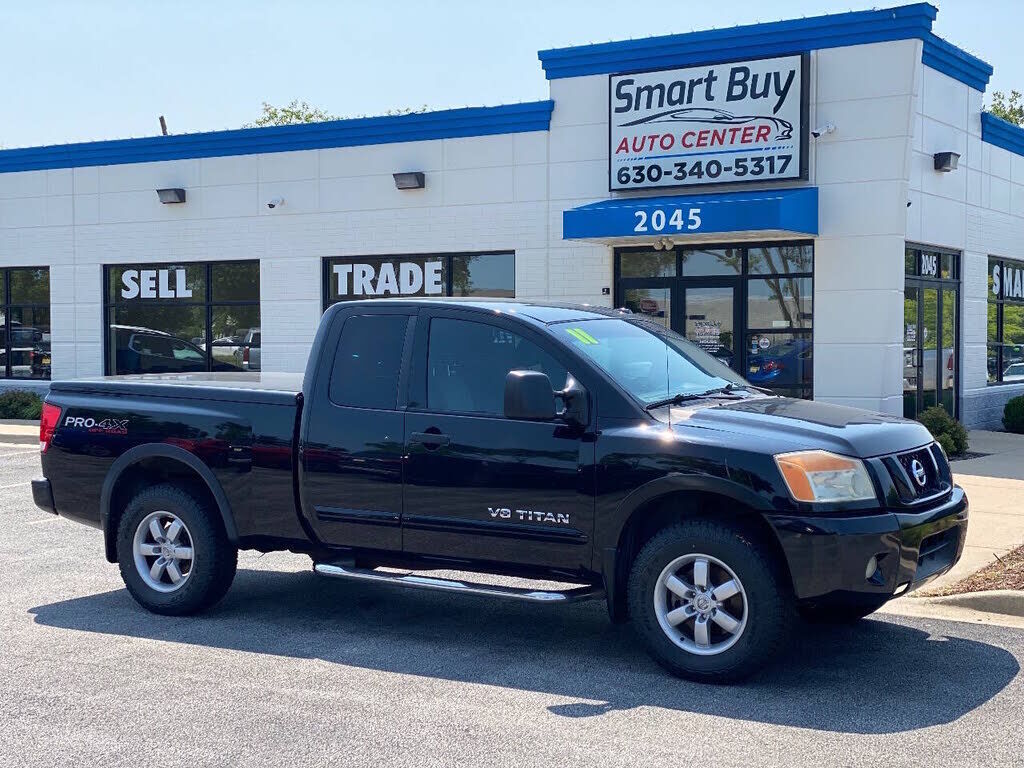 2011 NISSAN Titan