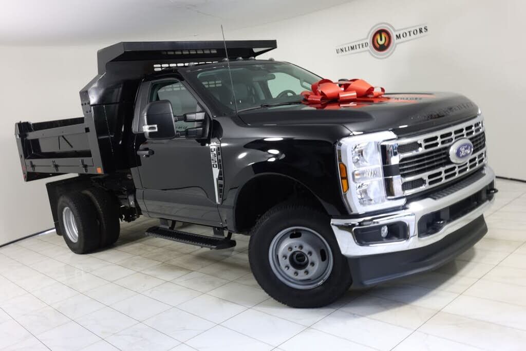 2025 FORD F-350