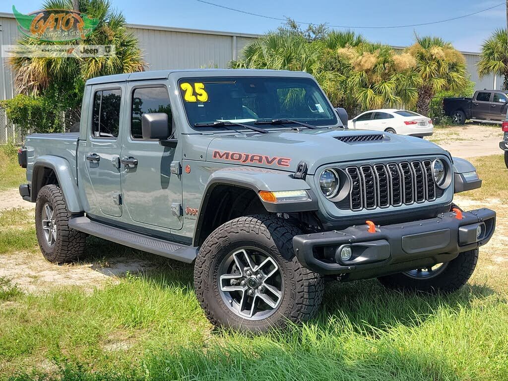 2025 JEEP Gladiator