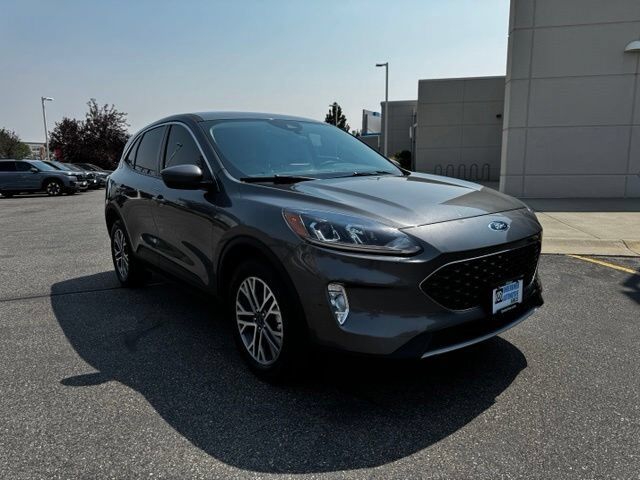 2022 FORD Escape